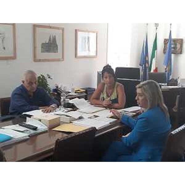 L'incontro tra l'assessore Amirante e il sindaco di Monfalcone Cisint - L'incontro tra l'assessore Amirante e il sindaco di Monfalcone Cisint
