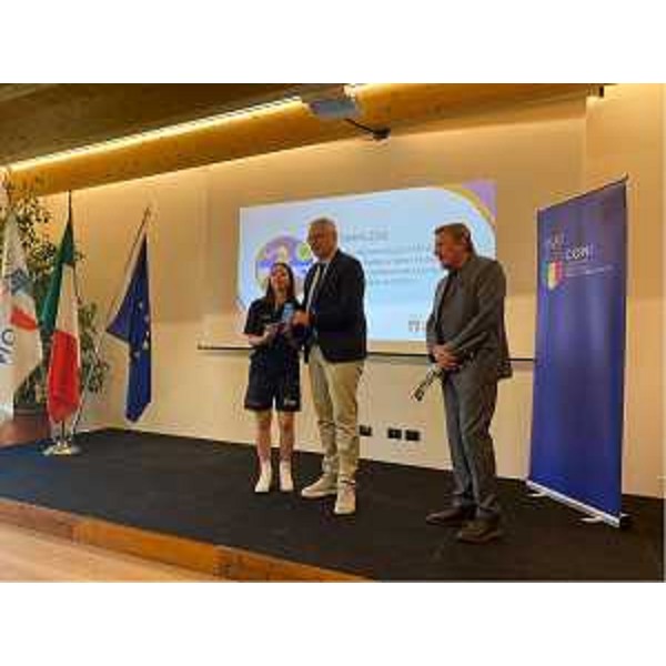 Il presidente Bordin alla consegna delle benemerenze - Il presidente Bordin alla consegna delle benemerenze