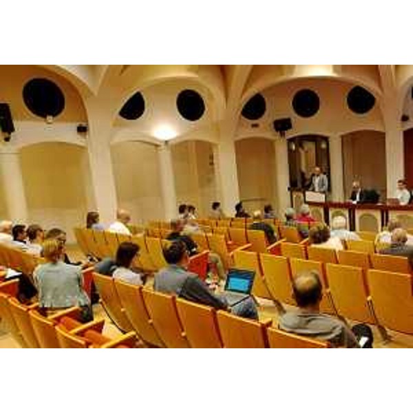 La sala dell'incontro, con i sindaci, su un secondo inceneritore a Spilimbergo - La sala dell'incontro, con i sindaci, su un secondo inceneritore a Spilimbergo