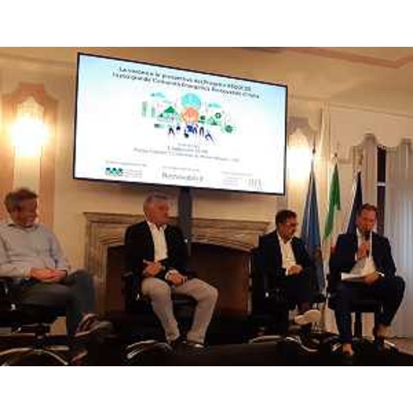 L'intervento di Scoccimarro al convegno sulle Comunità energetiche rinnovabili - L'intervento di Scoccimarro al convegno sulle Comunità energetiche rinnovabili
