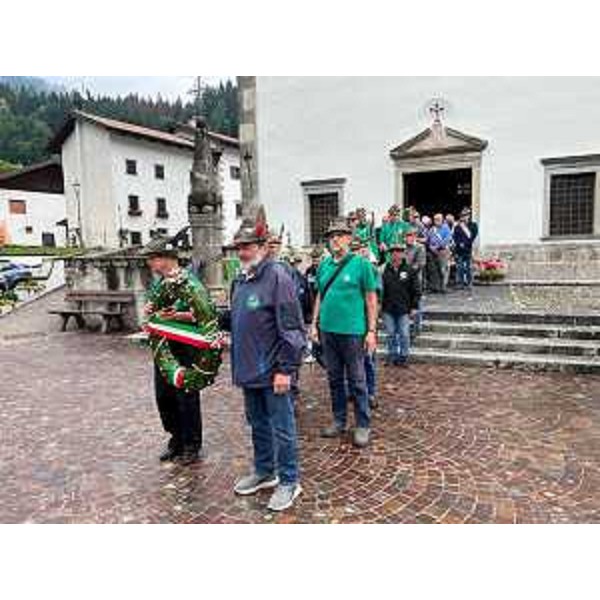 Il corteo lascia la Pieve di San Martino - Il corteo lascia la Pieve di San Martino