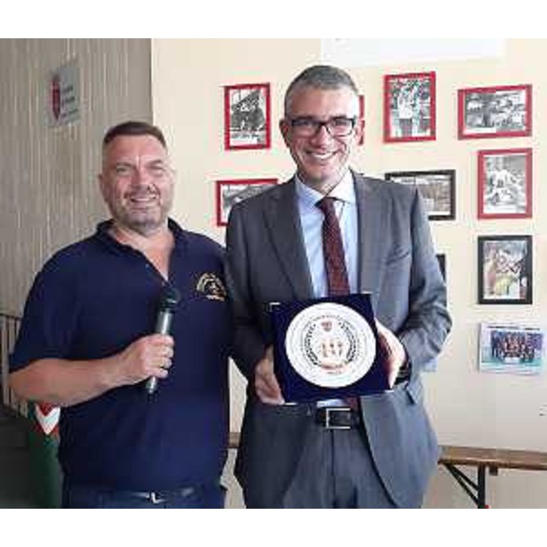 Roberti con il comandante dei VVFF volontari Giuliano Bacer - Roberti con il comandante dei VVFF volontari Giuliano Bacer