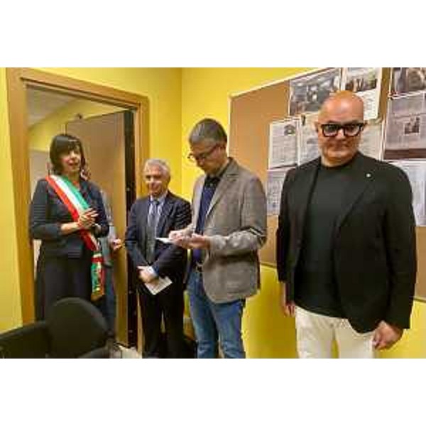 L'assessore regionale alla Sicurezza Pierpaolo Roberti con il sindaco di Fiume Veneto Jessica Canton, il Prefetto di Pordenone Domenico Lione e l'assessore delegato Eugenio Mortillaro - L'assessore regionale alla Sicurezza Pierpaolo Roberti con il sindaco di Fiume Veneto Jessica Canton, il Prefetto di Pordenone Domenico Lione e l'assessore delegato Eugenio Mortillaro