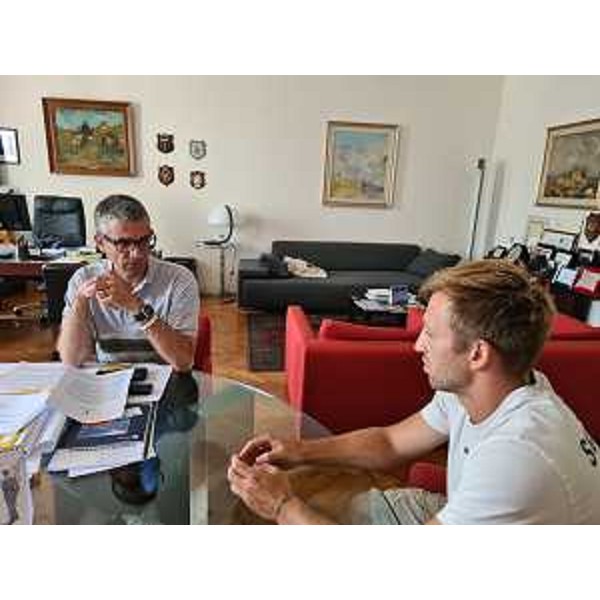 L'assessore Pierpaolo Roberti durante l'incontro - L'assessore Pierpaolo Roberti durante l'incontro