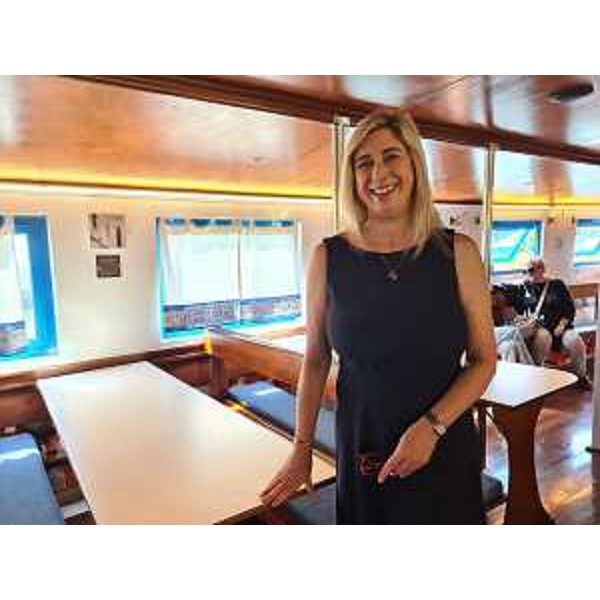 L'assessore regionale alle Infrastrutture e Trasporti Cristina Amirante, all'inaugurazione della linea marittima Aquileia-Grado sul battello Santa Maria gestito dall'Azienda provinciale trasporti (Apt). - L'assessore regionale alle Infrastrutture e Trasporti Cristina Amirante, all'inaugurazione della linea marittima Aquileia-Grado sul battello Santa Maria gestito dall'Azienda provinciale trasporti (Apt).