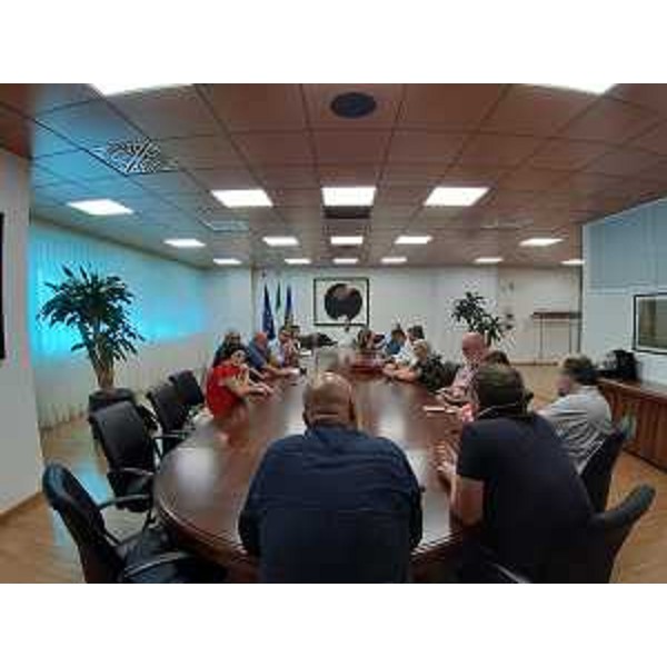 L'incontro con le organizzazioni sindacali nel palazzo della Regione a Udine per la sottoscrizione del Contratto collettivo di Comparto del personale non dirigente per triennio normativo ed economico 2019-2021 - L'incontro con le organizzazioni sindacali nel palazzo della Regione a Udine per la sottoscrizione del Contratto collettivo di Comparto del personale non dirigente per triennio normativo ed economico 2019-2021