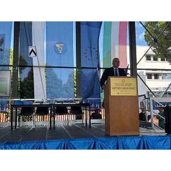 Il presidente del Cr Fvg, Mauro Bordin, conclude il suo discorso a Udine - Il presidente del Cr Fvg, Mauro Bordin, conclude il suo discorso a Udine