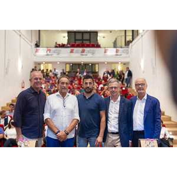 L'assessore Zannier a Montereale Valcellina per la presentazione del 36° Rally di Piancavallo - L'assessore Zannier a Montereale Valcellina per la presentazione del 36° Rally di Piancavallo