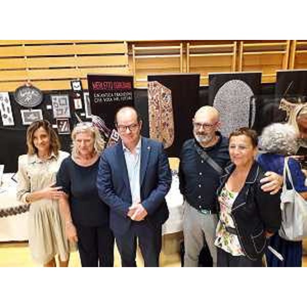 Nella foto il vicegovernatore Anzil insieme allo staff dell'Ente regionale per il patrimonio culturale (Erpac Fvg). - Nella foto il vicegovernatore Anzil insieme allo staff dell'Ente regionale per il patrimonio culturale (Erpac Fvg).