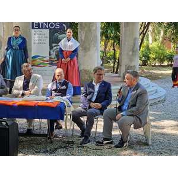 L'intervento di Diego Bernardis (Fp) durante la conferenza stampa - L'intervento di Diego Bernardis (Fp) durante la conferenza stampa