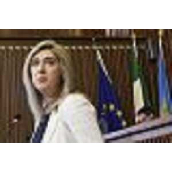 L'assessore regionale alle Infrastrutture e Territorio Cristina Amirante - L'assessore regionale alle Infrastrutture e Territorio Cristina Amirante