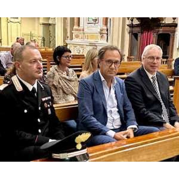 Il presidente Bordin e il consigliere regionale Mauro Di Bert durante la cerimonia - Il presidente Bordin e il consigliere regionale Mauro Di Bert durante la cerimonia
