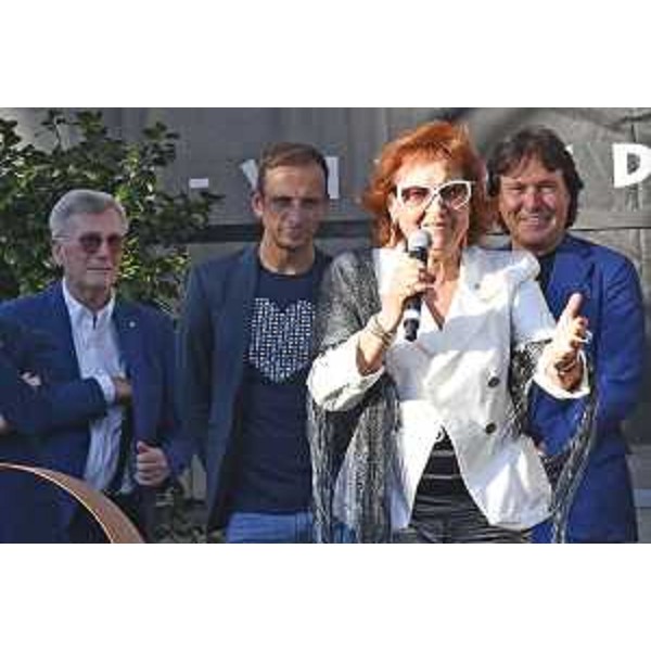 Una fase dell'inaugurazione di Friuli Doc alla presenza della madrina della manifestazione Giannola Nonino - Una fase dell'inaugurazione di Friuli Doc alla presenza della madrina della manifestazione Giannola Nonino