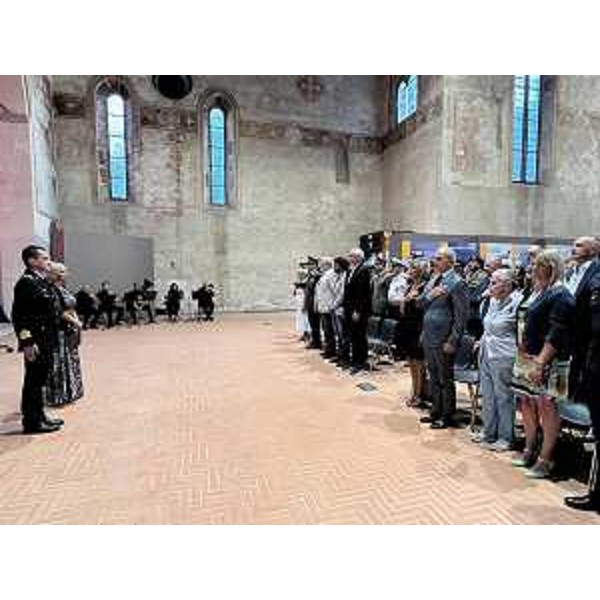 L'inaugurazione a Udine della mostra "Cento anni dell'Aeronautica Militare" con l'assessore regionale alle Finanze Barbara Zilli - L'inaugurazione a Udine della mostra "Cento anni dell'Aeronautica Militare" con l'assessore regionale alle Finanze Barbara Zilli