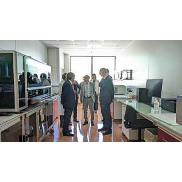 L'assessore regionale alla Salute Riccardo Riccardi (a destra nella foto) - L'assessore regionale alla Salute Riccardo Riccardi (a destra nella foto)