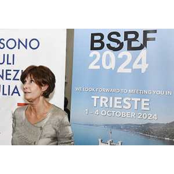 L'assessore alla Ricerca Alessia Rosolen al Trieste convention center in occasione della visita del comitato organizzatore internazionale del Bsbf 2024 - L'assessore alla Ricerca Alessia Rosolen al Trieste convention center in occasione della visita del comitato organizzatore internazionale del Bsbf 2024