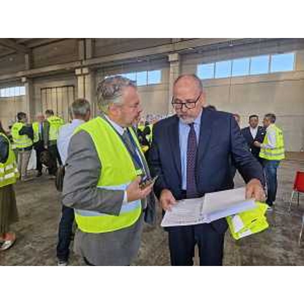 Diego Bernardis (Fp) con Giuliano Grendene, presidente Sdag - Diego Bernardis (Fp) con Giuliano Grendene, presidente Sdag