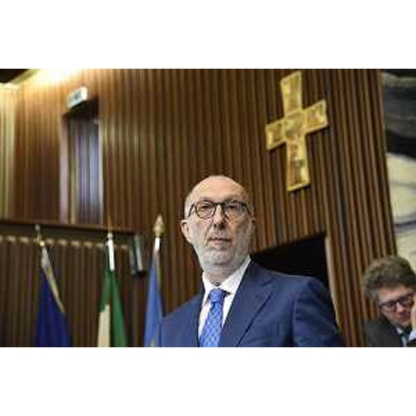 L'assessore Riccardo Riccardi in Consiglio regionale - L'assessore Riccardo Riccardi in Consiglio regionale 