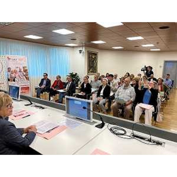 I presenti alla conferenza stampa della Lilt Udine - I presenti alla conferenza stampa della Lilt Udine