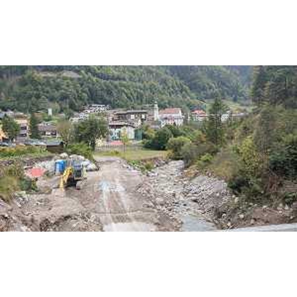 Il nuovo ponte a Forni Avoltri sul rio Aqualena - Il nuovo ponte a Forni Avoltri sul rio Aqualena
