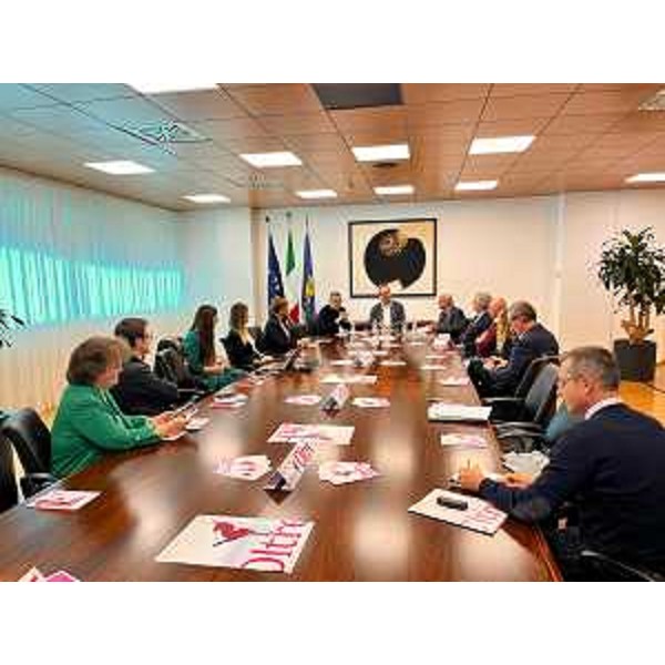 Il vicegovernatore del Friuli Venezia Giulia Mario Anzil alla presentazione della stagione 2023/24 del Teatro Luigi Bon intitolata "Oltre" - Il vicegovernatore del Friuli Venezia Giulia Mario Anzil alla presentazione della stagione 2023/24 del Teatro Luigi Bon intitolata "Oltre"