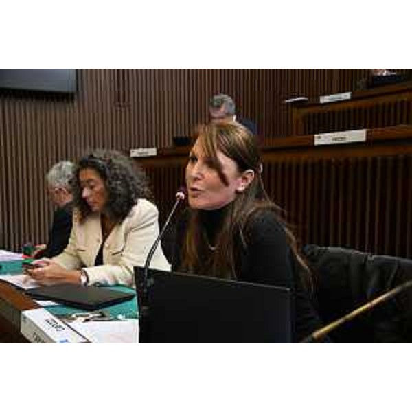 Rosaria Capozzi (M5S). Al suo fianco Serena Pellegrino (Avs) - Rosaria Capozzi (M5S). Al suo fianco Serena Pellegrino (Avs)