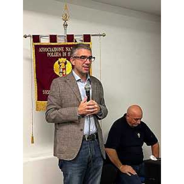 L'assessore Roberti interviene al convegno dell'Associazione nazionale della Polizia di Stato nel Centro Studi Unicusano di Trieste - L'assessore Roberti interviene al convegno dell'Associazione nazionale della Polizia di Stato nel Centro Studi Unicusano di Trieste