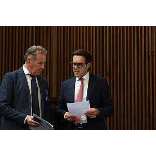 L'assessore Fvg alla Difesa dell'ambiente, Fabio Scoccimarro, con Igor Treleani (FdI) - L'assessore Fvg alla Difesa dell'ambiente, Fabio Scoccimarro, con Igor Treleani (FdI)