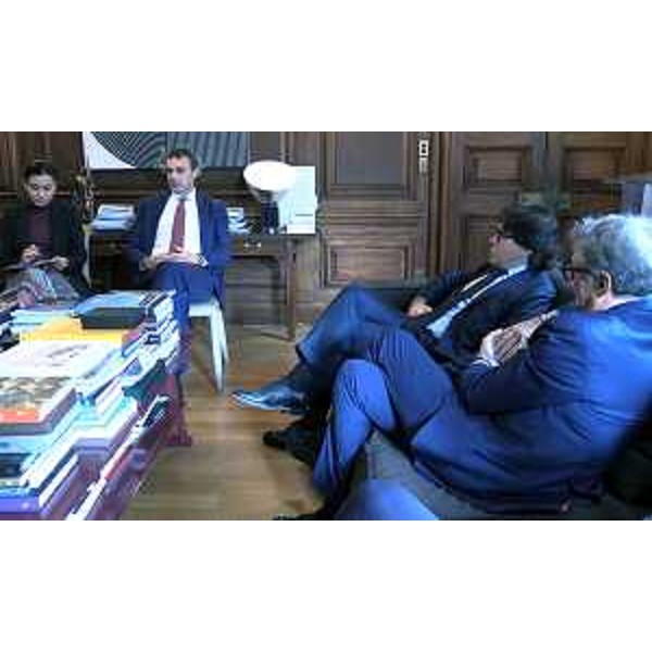 L'assessore regionale Sergio Emidio Bini e il presidente della Camera di commercio di Pordenone Udine Giovanni Da Pozzo con il Console generale d'Italia Fabrizio Di Michele - L'assessore regionale Sergio Emidio Bini e il presidente della Camera di commercio di Pordenone Udine Giovanni Da Pozzo con il Console generale d'Italia Fabrizio Di Michele