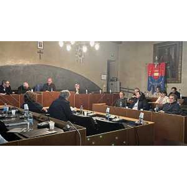 Un momento dell'incontro con il gruppo multidisciplinare di esperti internazionali presenti a Gemona - Un momento dell'incontro con il gruppo multidisciplinare di esperti internazionali presenti a Gemona