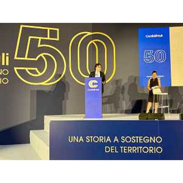 L'intervento dell'assessore regionale alle Attività produttive e Turismo, Sergio Emidio Bini in occasione dei 50 anni di Confidi Friuli. - L'intervento dell'assessore regionale alle Attività produttive e Turismo, Sergio Emidio Bini in occasione dei 50 anni di Confidi Friuli.