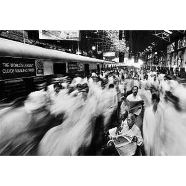 Uno scatto della mostra "India oggi" al Magazzino delle Idee di Trieste - Uno scatto della mostra "India oggi" al Magazzino delle Idee di Trieste