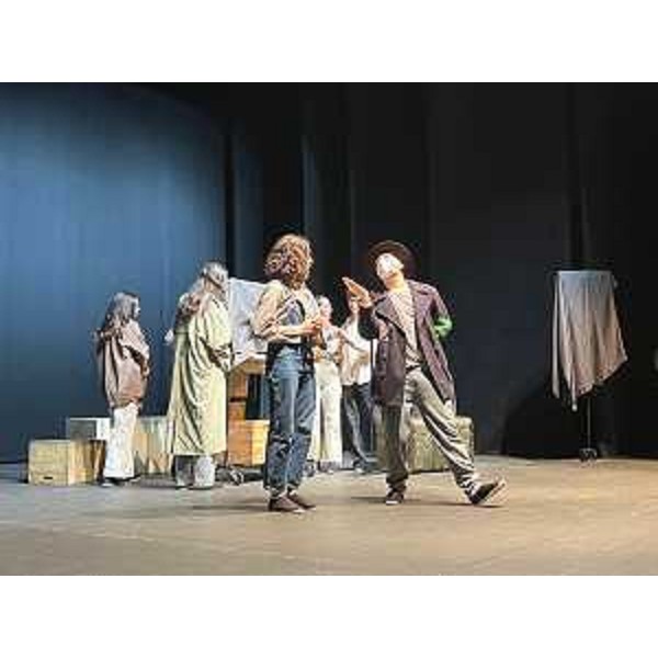 Un passaggio dello spettacolo "Chi sei?" - Un passaggio dello spettacolo "Chi sei?"