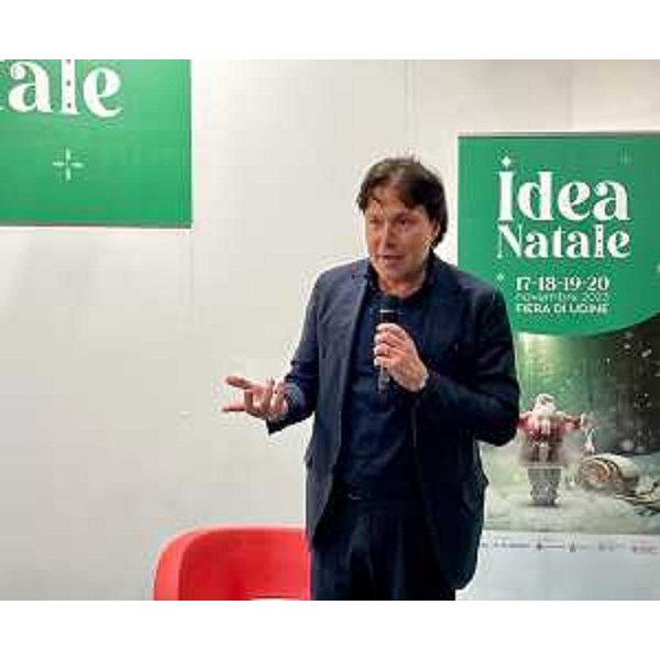 L'intervento dell'assessore regionale Sergio Emidio Bini in occasione della fiera Idea Natale di Udine - L'intervento dell'assessore regionale Sergio Emidio Bini in occasione della fiera Idea Natale di Udine