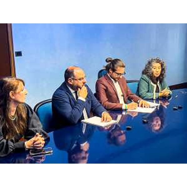 Da sinistra Rosaria Capozzi (M5S), Diego Moretti (Pd), Enrico Bullian (Patto-Civica) e Serena Pellegrino (Avs) durante la conferenza stampa - Da sinistra Rosaria Capozzi (M5S), Diego Moretti (Pd), Enrico Bullian (Patto-Civica) e Serena Pellegrino (Avs) durante la conferenza stampa