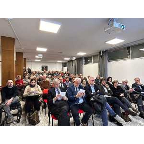 I presenti all'inaugurazione del nuovo anno accademico dell'Ute "Paolo Naliato" - I presenti all'inaugurazione del nuovo anno accademico dell'Ute "Paolo Naliato"