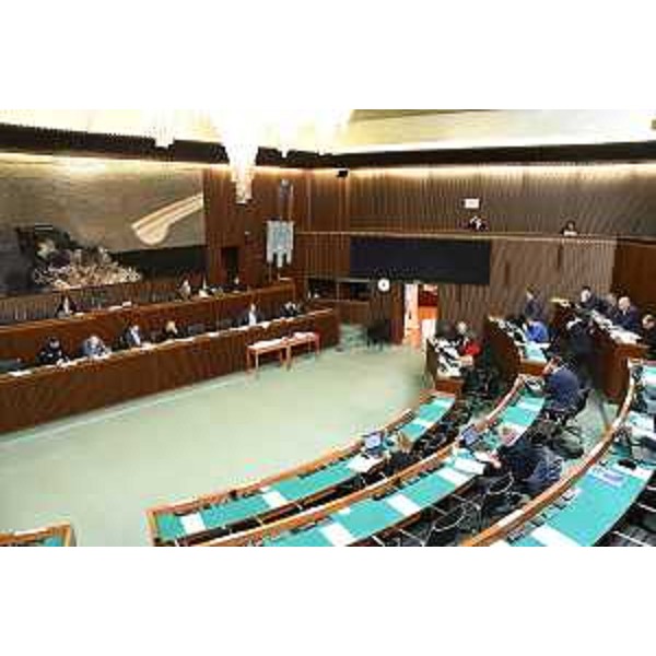 La IV Commissione consiliare durante i lavori - La IV Commissione consiliare durante i lavori 