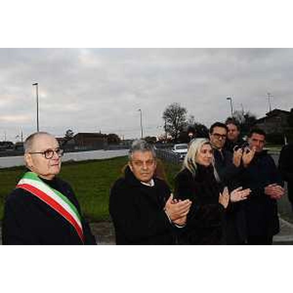 Al centro, tra le altre autorità, l'assessore regionale Cristina Amirante - Al centro, tra le altre autorità, l'assessore regionale Cristina Amirante