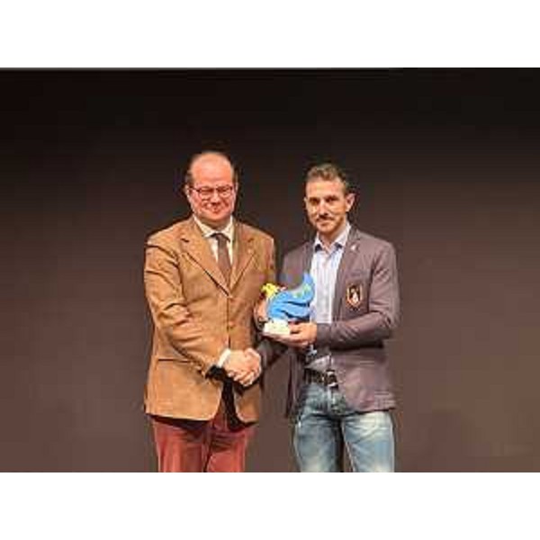 Il vicegovernatore della Regione con delega allo Sport, Mario Anzil, a Monfalcone al Teatro Comunale in occasione delle premiazioni del mondo ciclistico del Fvg - Il vicegovernatore della Regione con delega allo Sport, Mario Anzil, a Monfalcone al Teatro Comunale in occasione delle premiazioni del mondo ciclistico del Fvg