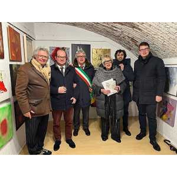 La visita della rassegna d'arte del vicegovernatore regionale Mario Anzil - La visita della rassegna d'arte del vicegovernatore regionale Mario Anzil