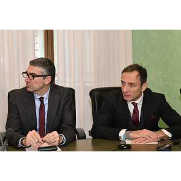 Il governatore Massimiliano Fedriga e l'assessore Pierpaolo Roberti nel corso dell'audizione - Il governatore Massimiliano Fedriga e l'assessore Pierpaolo Roberti nel corso dell'audizione
