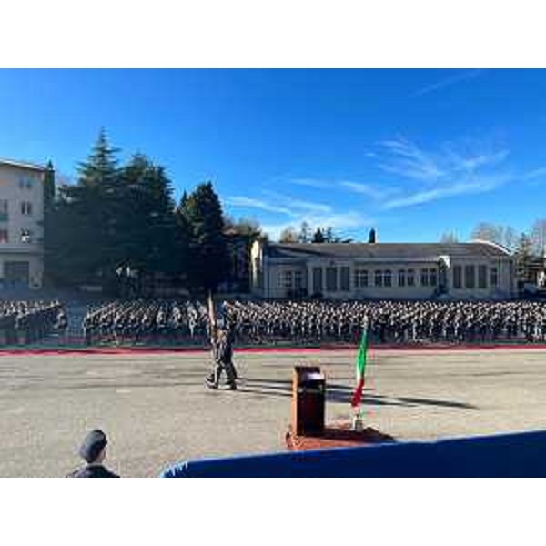 Gli allievi agenti della Polizia di Stato di Trieste prestano giuramento alla Repubblica - Gli allievi agenti della Polizia di Stato di Trieste prestano giuramento alla Repubblica