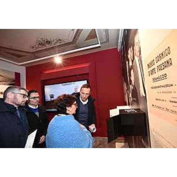 Il governatore Massimiliano Fedriga al Museo Carnico delle Arti popolari per l'inaugurazione della sala intitolata a Michele Gortani - Il governatore Massimiliano Fedriga al Museo Carnico delle Arti popolari per l'inaugurazione della sala intitolata a Michele Gortani