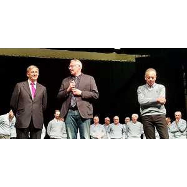 Bordin porta i saluti e le congratulazioni del Consiglio regionale - Bordin porta i saluti e le congratulazioni del Consiglio regionale