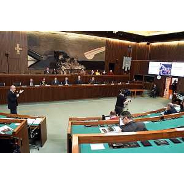 La conferenza stampa ospitata a Trieste nell'emiciclo di piazza Oberdan - La conferenza stampa ospitata a Trieste nell'emiciclo di piazza Oberdan