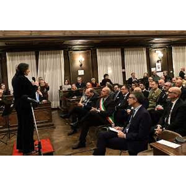 L'assessore regionale Pierpalo Roberti nella sala del Consiglio comunale di Trieste per il concerto di Natale del Conservaotrio "Giuseppe Tartini" - L'assessore regionale Pierpalo Roberti nella sala del Consiglio comunale di Trieste per il concerto di Natale del Conservaotrio "Giuseppe Tartini"