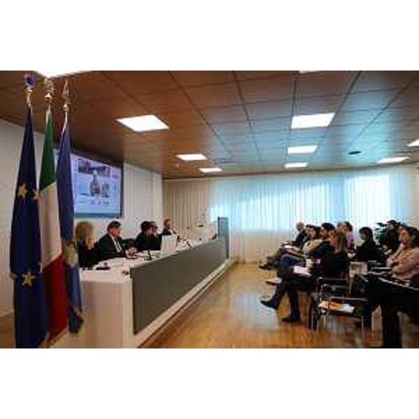 L'assessore Alessia Rosolen alla presentazione del recruiting day di Codroipo fissato per il 14 febbraio 24 - L'assessore Alessia Rosolen alla presentazione del recruiting day di Codroipo fissato per il 14 febbraio 24