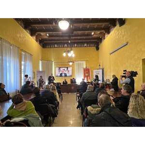 Il presidente del Cr Fvg, Mauro Bordin, interviene a Ronchi del Legionari - Il presidente del Cr Fvg, Mauro Bordin, interviene a Ronchi del Legionari