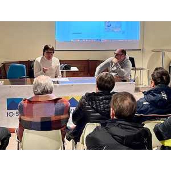 L'assessore al Turismo Sergio Emidio Bini illustra il piano investimenti triennale per il polo sciistico di Sella Nevea - L'assessore al Turismo Sergio Emidio Bini illustra il piano investimenti triennale per il polo sciistico di Sella Nevea