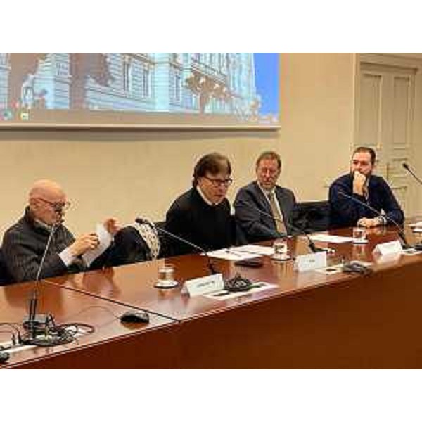 L'assessore regionale alle Attività produttive e turismo Sergio Emidio Bini, il sindaco e il vicesindaco di Muggia Paolo Polidori e Nicola Delconte e il presidente delle Compagnie del carnevale Mario Vascotto alla presentazione della settantesima edizione del Carnavela muggesano. - L'assessore regionale alle Attività produttive e turismo Sergio Emidio Bini, il sindaco e il vicesindaco di Muggia Paolo Polidori e Nicola Delconte e il presidente delle Compagnie del carnevale Mario Vascotto alla presentazione della settantesima edizione del Carnavela muggesano.